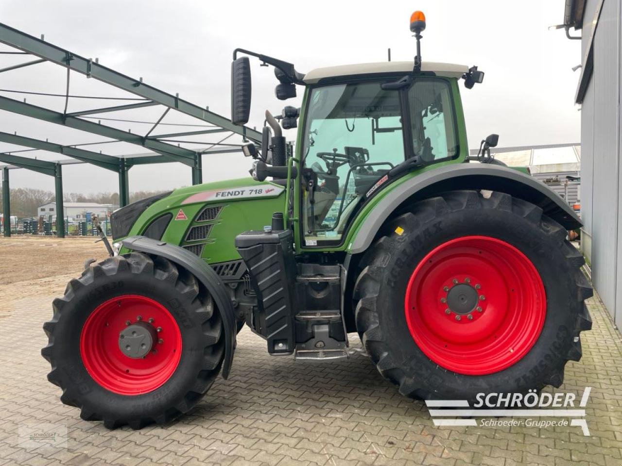 Traktor типа Fendt 718 VARIO S4 PROFI PLUS | RTK | FZW, Gebrauchtmaschine в Wildeshausen (Фотография 7)
